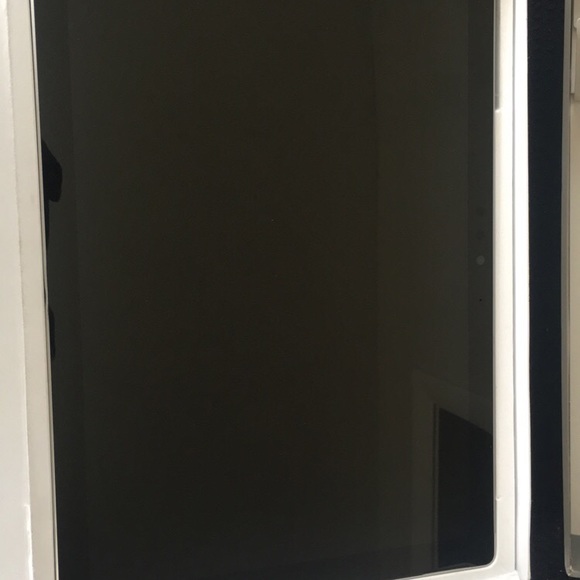 Microsoft Surface pro - Picture 5 of 8